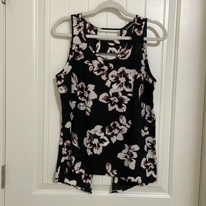 Express Open Back Tank in Floral on Black